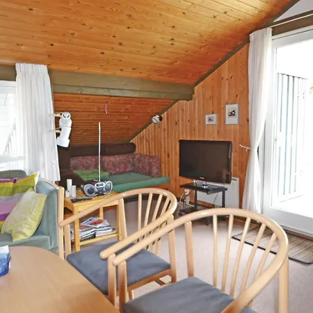 Сasa de vacaciones 3 Bedroom Cozy In Hvide Sande Bjerregård